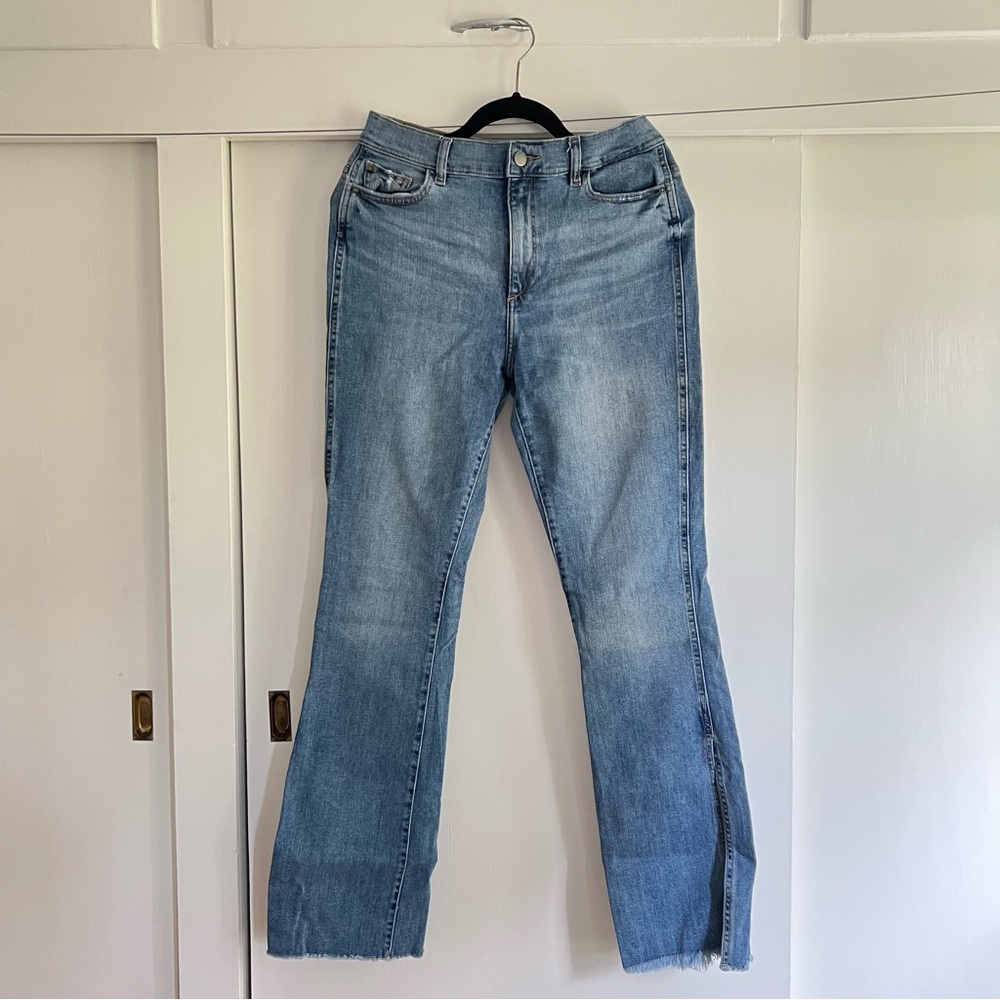 DL1961 Flared/Bootcut Light Wash High Rise Jeans